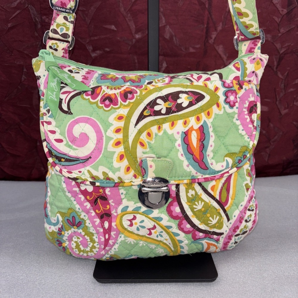 Vera Bradley Tutti Frutti Logo Pushlock Saddle Hipster Crossbody Quilted Bag EUC